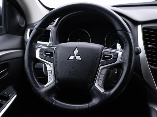 Mitsubishi Pajero Sport III с пробегом 2019 года, цена 3 108 000 рублей, 56945 км, внедорожник, Автокод Объявления