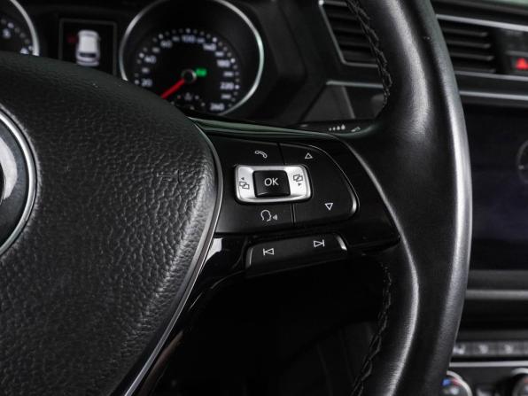 Volkswagen Tiguan II с пробегом 2018 года, цена 2 168 000 рублей, 157739 км, внедорожник, Автокод Объявления