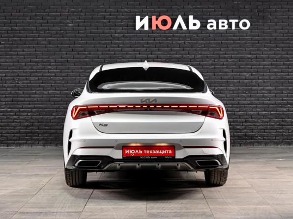 Kia K5 III с пробегом 2022 года, цена 2 750 000 рублей, 62013 км, седан, Автокод Объявления