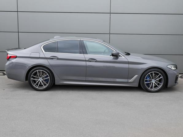 BMW 5 серии VII (G30/G31/G38) Рестайлинг с пробегом 2021 года, цена 4 149 000 рублей, 104367 км, седан, Автокод Объявления