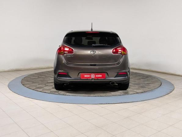 Kia Ceed II с пробегом 2013 года, цена 1 099 900 рублей, 230000 км, хэтчбек, Автокод Объявления
