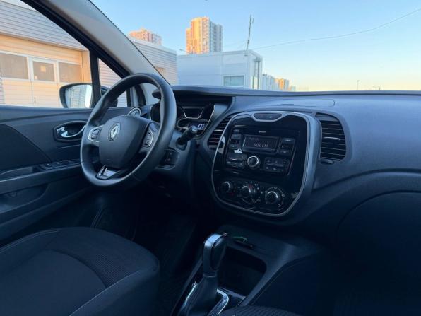 Renault Kaptur I с пробегом 2018 года, цена 1 165 000 рублей, 138000 км, внедорожник, Автокод Объявления