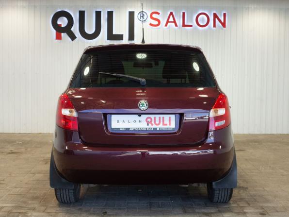 Skoda Fabia II Рестайлинг с пробегом 2010 года, цена 540 000 рублей, 209326 км, хэтчбек, Автокод Объявления