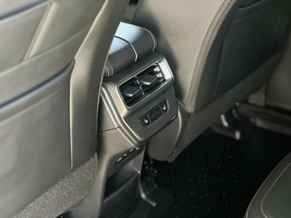 Geely Okavango I Рестайлинг с пробегом 2024 года, цена 2 795 000 рублей, 14177 км, внедорожник, Автокод Объявления