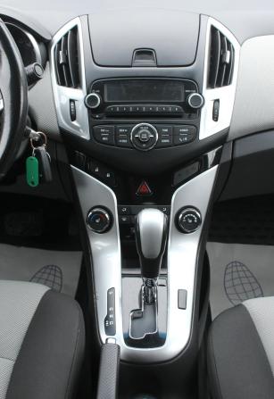 Chevrolet Cruze I Рестайлинг с пробегом 2015 года, цена 620 000 рублей, 115120 км, седан, Автокод Объявления