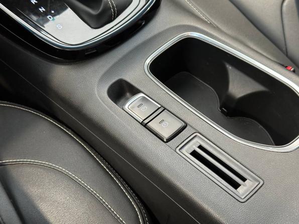 Chevrolet Captiva II с пробегом 2022 года, цена 2 187 000 рублей, 50587 км, внедорожник, Автокод Объявления