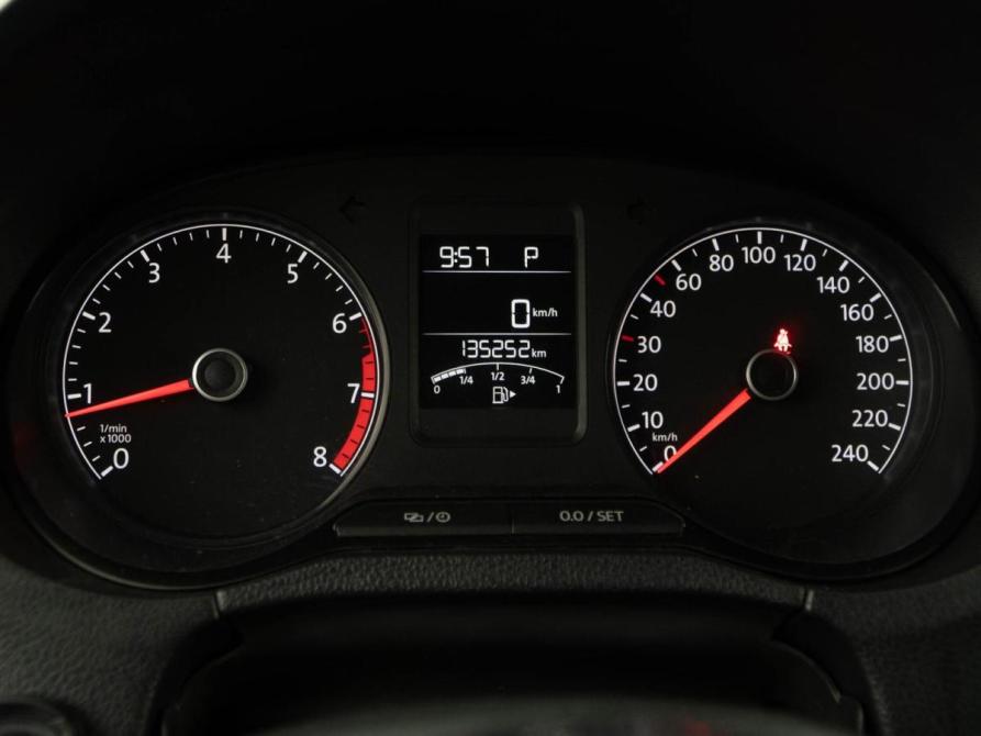 Volkswagen Polo V Рестайлинг Москва  - изображение 21