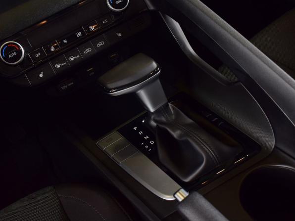 Hyundai Elantra VII (CN7) с пробегом 2021 года, цена 2 250 995 рублей, 13195 км, седан, Автокод Объявления