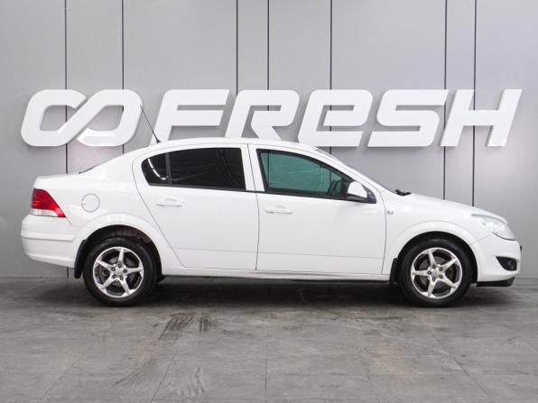 Opel Astra H Рестайлинг с пробегом 2010 года, цена 534 000 рублей, 269091 км, седан, Автокод Объявления