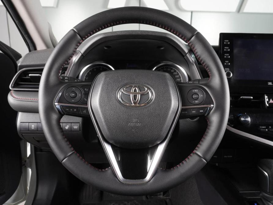 Toyota Camry VIII (XV70) Рестайлинг Ростов-на-Дону  - изображение 12