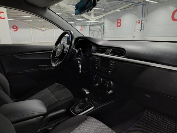 Kia Rio IV с пробегом 2018 года, цена 1 615 000 рублей, 35407 км, хэтчбек, Автокод Объявления