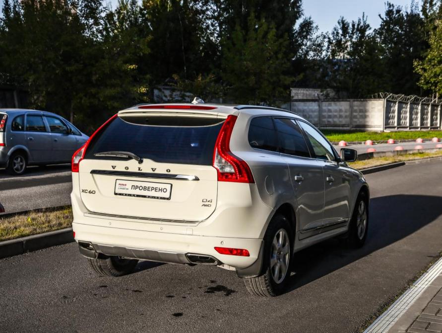 Volvo XC60 I Рестайлинг Санкт-Петербург  - изображение 8