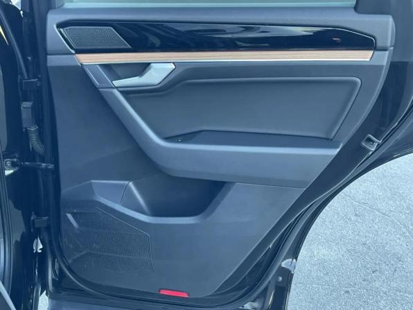 Volkswagen Touareg III с пробегом 2019 года, цена 5 250 000 рублей, 162000 км, внедорожник, Автокод Объявления
