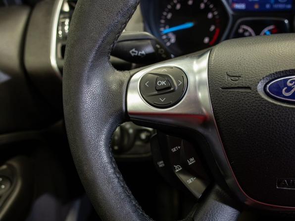Ford Kuga II с пробегом 2013 года, цена 1 375 000 рублей, 147831 км, внедорожник, Автокод Объявления