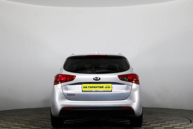 Kia Ceed II Рестайлинг с пробегом 2018 года, цена 1 569 000 рублей, 106393 км, универсал, Автокод Объявления