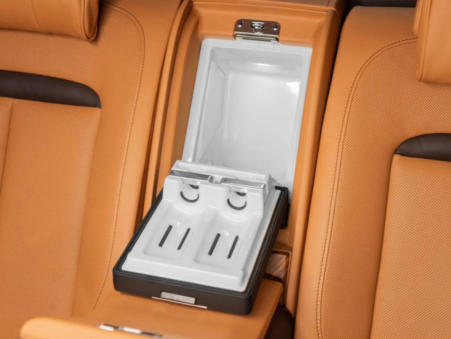 Rolls-Royce Cullinan I (Series I) Москва  - изображение 32