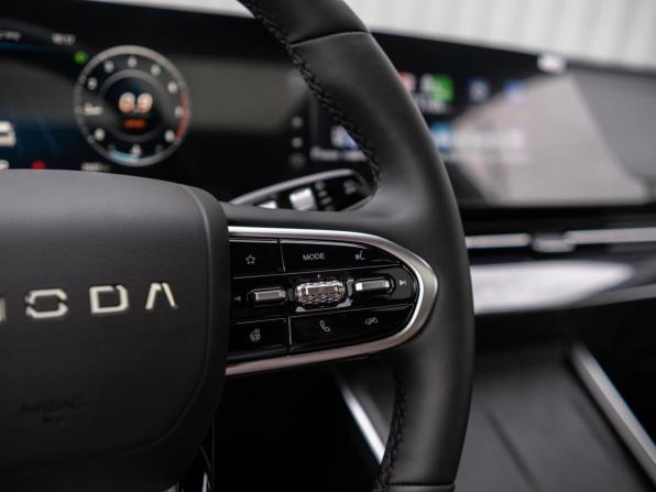 Omoda C5 I Рестайлинг с пробегом 2024 года, цена 2 449 000 рублей, 2697 км, внедорожник, Автокод Объявления