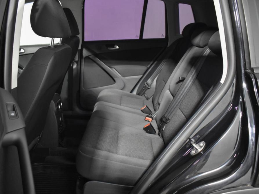 Volkswagen Tiguan I Рестайлинг Санкт-Петербург  - изображение 12