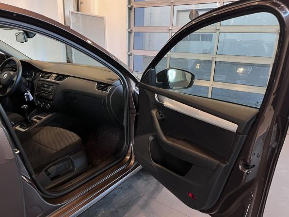 Skoda Octavia III (A7) с пробегом 2013 года, цена 1 165 000 рублей, 231028 км, лифтбек, Автокод Объявления