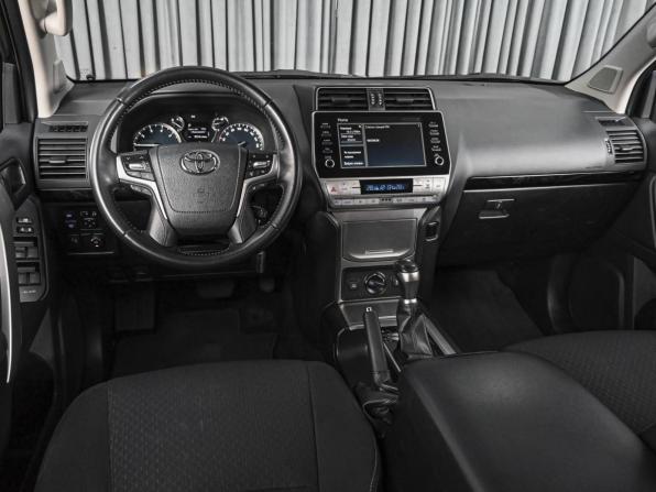 Toyota Land Cruiser Prado 150 Series Рестайлинг 3 с пробегом 2022 года, цена 5 749 000 рублей, 65822 км, внедорожник, Автокод Объявления