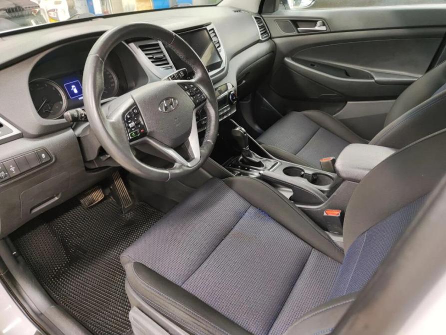 Hyundai Tucson III Набережные Челны  - изображение 9