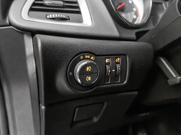 Opel Astra J Рестайлинг с пробегом 2013 года, цена 707 000 рублей, 135509 км, хэтчбек, Автокод Объявления