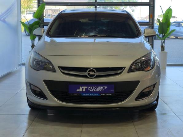 Opel Astra J Рестайлинг с пробегом 2013 года, цена 999 000 рублей, 156500 км, хэтчбек, Автокод Объявления