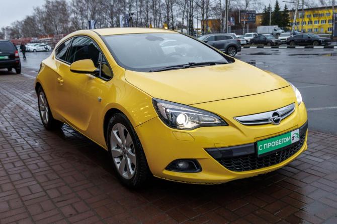 Opel Astra J Рестайлинг с пробегом 2011 года, цена 710 000 рублей, 180000 км, хэтчбек, Автокод Объявления