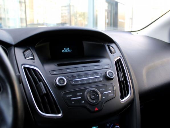 Ford Focus III Рестайлинг с пробегом 2017 года, цена 1 070 000 рублей, 89666 км, седан, Автокод Объявления