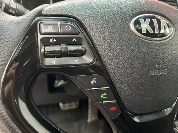 Kia Ceed II с пробегом 2012 года, цена 1 100 000 рублей, 236319 км, универсал, Автокод Объявления