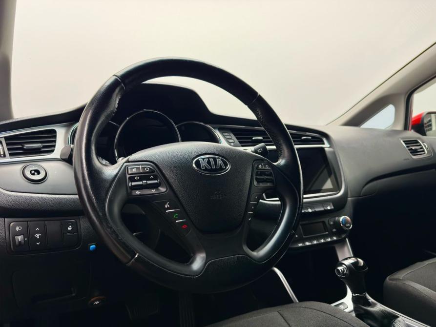 Kia Ceed II Рестайлинг Мурманск  - изображение 19