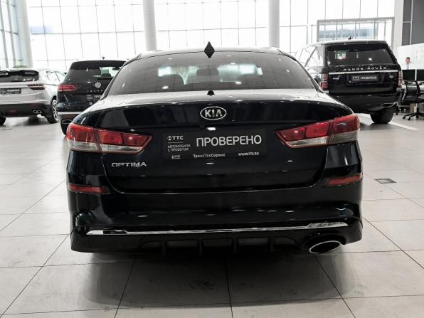 Kia Optima IV Рестайлинг с пробегом 2018 года, цена 1 550 000 рублей, 200942 км, седан, Автокод Объявления