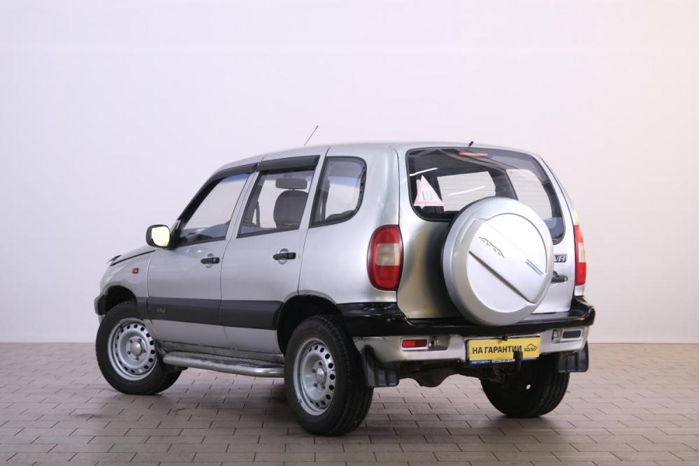 Chevrolet Niva I Омск  - изображение 5