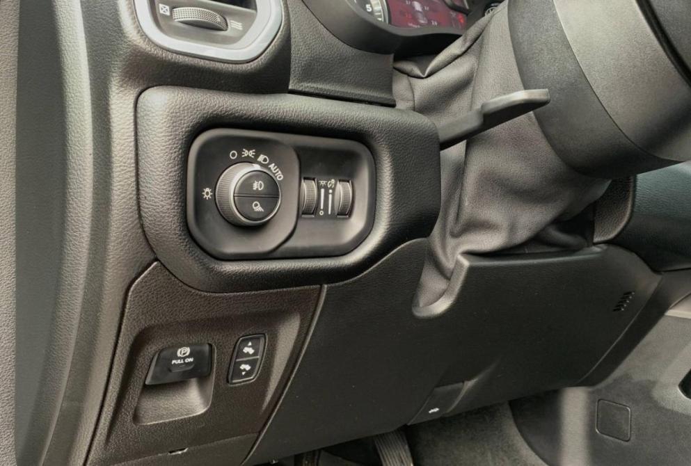 Ram 1500 IV (DS/DJ) Красноярск  - изображение 25
