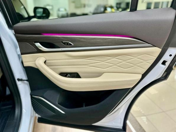 Geely Monjaro I с пробегом 2024 года, цена 3 770 000 рублей, 25000 км, внедорожник, Автокод Объявления