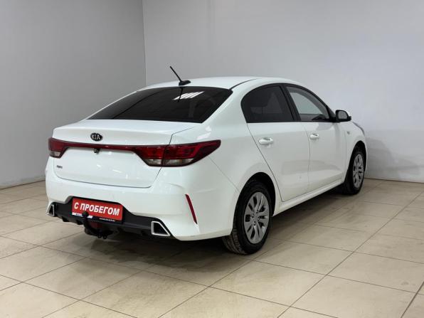 Kia Rio IV Рестайлинг с пробегом 2020 года, цена 1 495 000 рублей, 100629 км, седан, Автокод Объявления