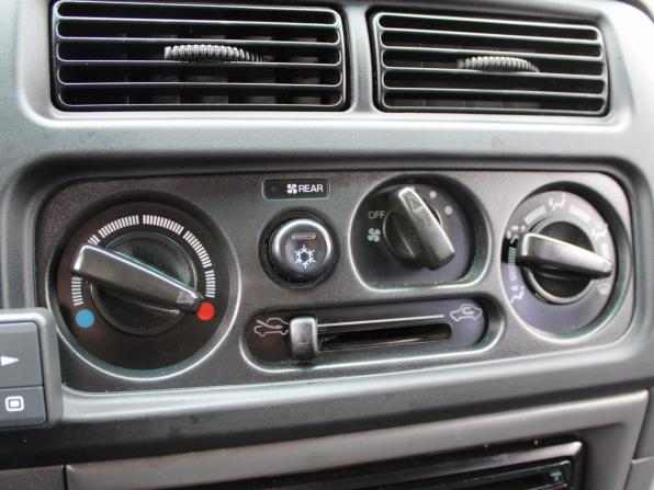 Mitsubishi Pajero Sport I с пробегом 2002 года, цена 649 000 рублей, 253623 км, внедорожник, Автокод Объявления
