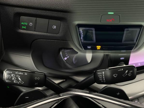 Skoda Octavia IV (A8) с пробегом 2021 года, цена 2 210 000 рублей, 135962 км, лифтбек, Автокод Объявления