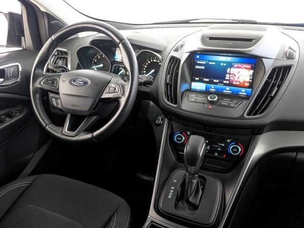 Ford Kuga II Рестайлинг с пробегом 2018 года, цена 1 850 000 рублей, 82753 км, внедорожник, Автокод Объявления