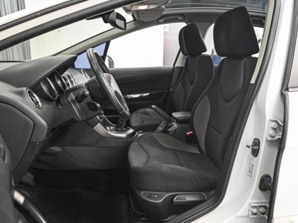 Peugeot 308 I с пробегом 2010 года, цена 398 000 рублей, 217580 км, хэтчбек, Автокод Объявления
