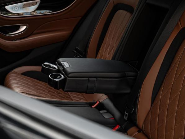 Mercedes-Benz AMG GT 4-Door Coupe I с пробегом 2022 года, цена 8 999 000 рублей, 54427 км, лифтбек, Автокод Объявления
