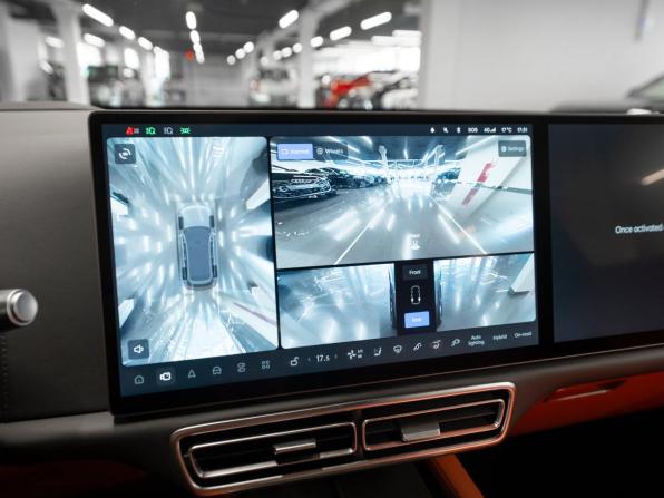 Li Auto (Lixiang) L7 I с пробегом 2023 года, цена 6 480 000 рублей, 38851 км, внедорожник, Автокод Объявления