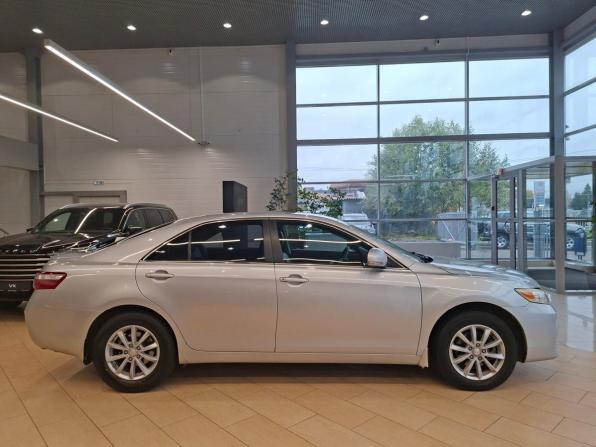 Toyota Camry VI (XV40) Рестайлинг с пробегом 2010 года, цена 1 115 000 рублей, 263000 км, седан, Автокод Объявления