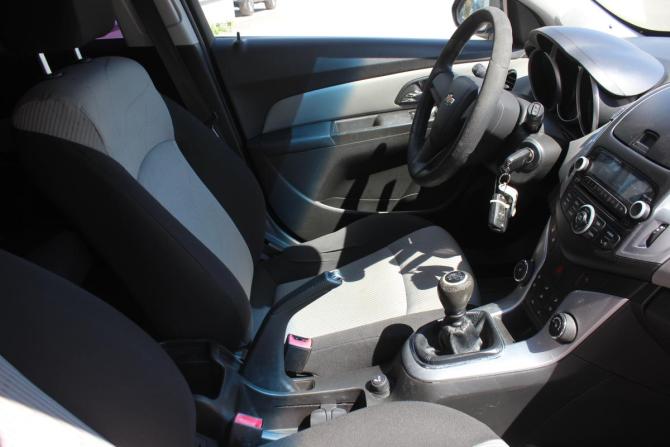 Chevrolet Cruze I Рестайлинг с пробегом 2013 года, цена 697 000 рублей, 246342 км, универсал, Автокод Объявления