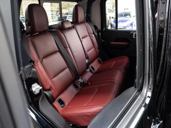 Jeep Gladiator II (JT) с пробегом 2021 года, цена 6 640 000 рублей, 26274 км, offers.body_type.unknown, Автокод Объявления