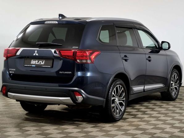 Mitsubishi Outlander III Рестайлинг 2 с пробегом 2018 года, цена 1 798 000 рублей, 173278 км, внедорожник, Автокод Объявления