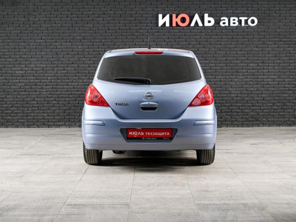 Nissan Tiida I Рестайлинг с пробегом 2011 года, цена 650 000 рублей, 176171 км, хэтчбек, Автокод Объявления