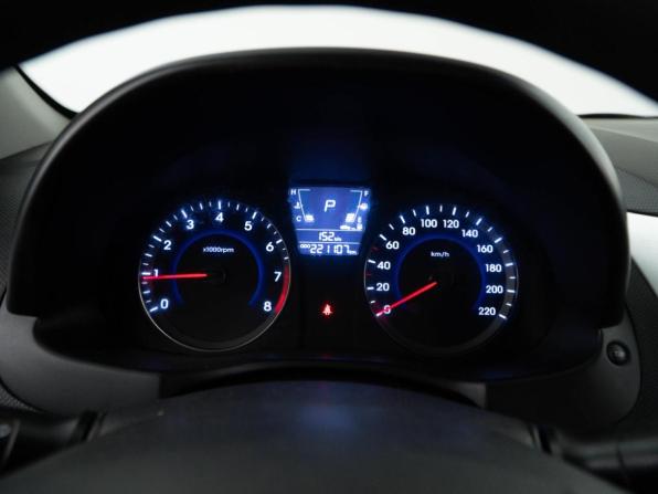 Hyundai Solaris I с пробегом 2013 года, цена 779 050 рублей, 221107 км, седан, Автокод Объявления