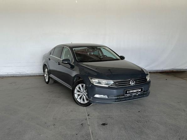 Volkswagen Passat B8 с пробегом 2017 года, цена 1 997 000 рублей, 142575 км, седан, Автокод Объявления