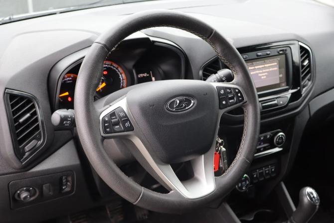 Lada (ВАЗ) XRAY I с пробегом 2020 года, цена 889 000 рублей, 111000 км, хэтчбек, Автокод Объявления